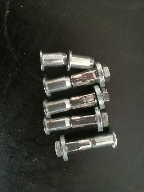 Volvo springs